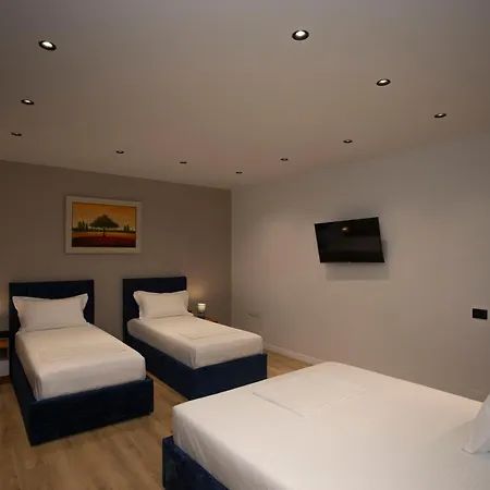 Klaus Hotel