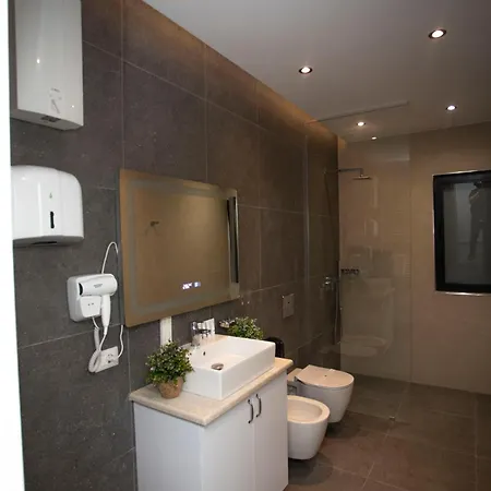 Klaus