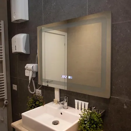 Klaus Hotell 4*