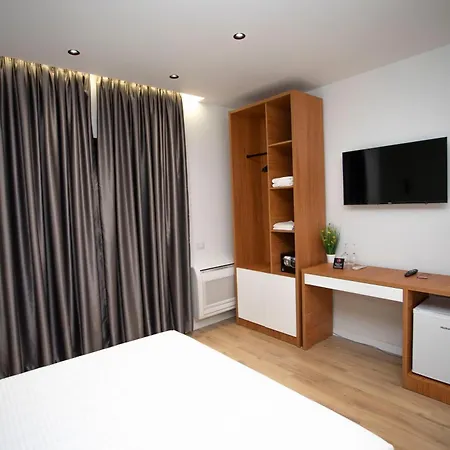 Klaus Hotell 4*