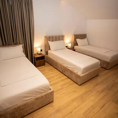 Hotell Klaus Tirana