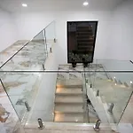 Klaus 4* Тирана