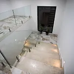 Klaus 4* Тирана