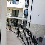 Klaus Тирана
