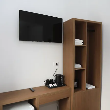 Klaus Hotel Tirana