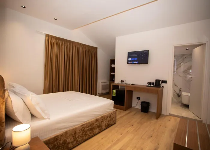 Hotel Klaus Tirana
